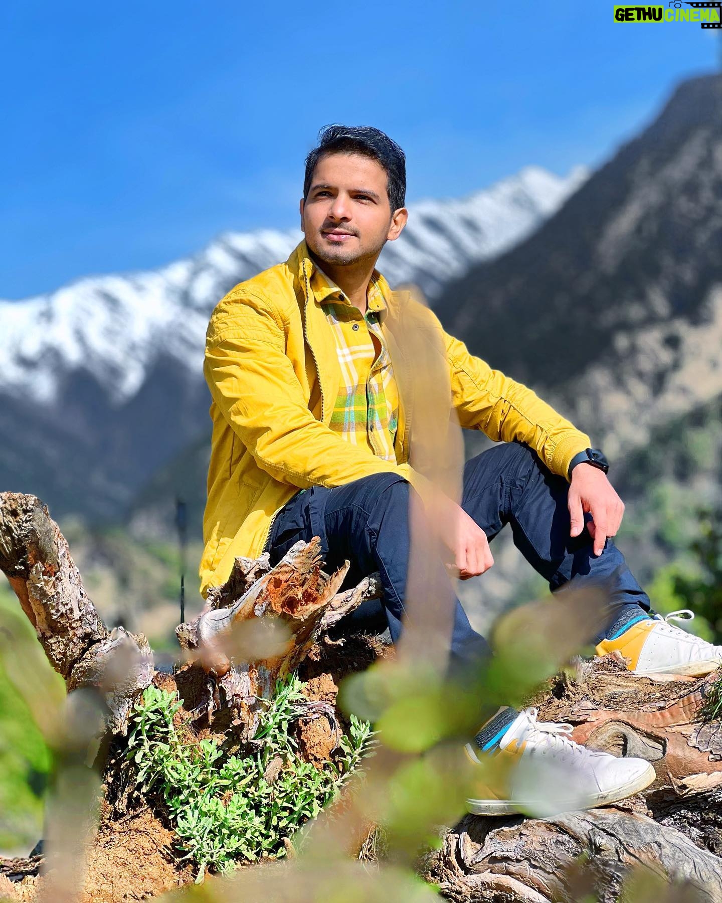 Basant Bhatt - 45.6K Likes - At peace ✌🏻