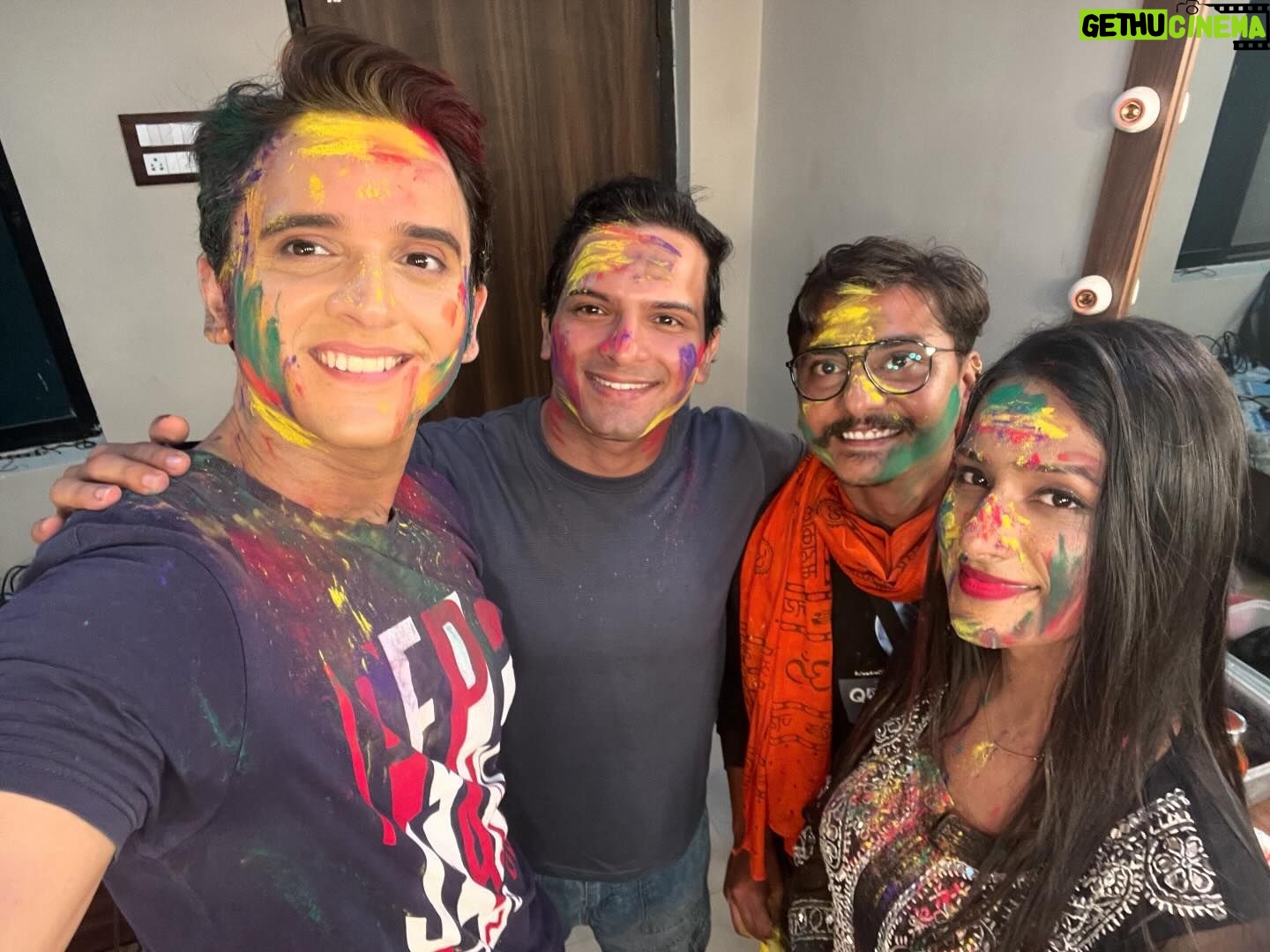 Basant Bhatt - 57.8K Likes - Happy Holi everyone in advance ❤️