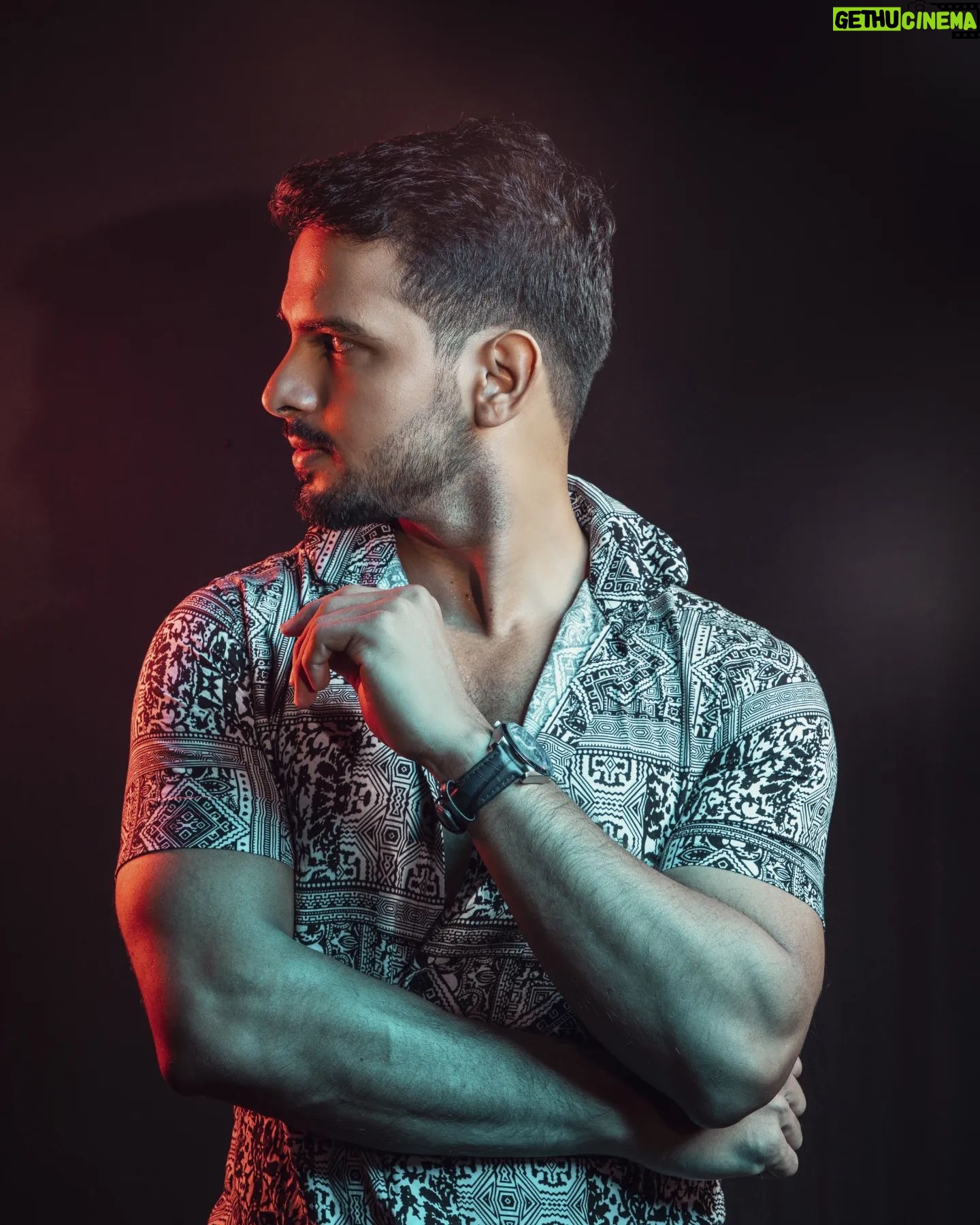 Basant Bhatt - 33.4K Likes - Once you discover your light, you will be unbeatable for any battlefield. .
.
In frame @kingbasantbhatt
Studio @conquerphotographystudio .
#basantbhatt #conquerstudio