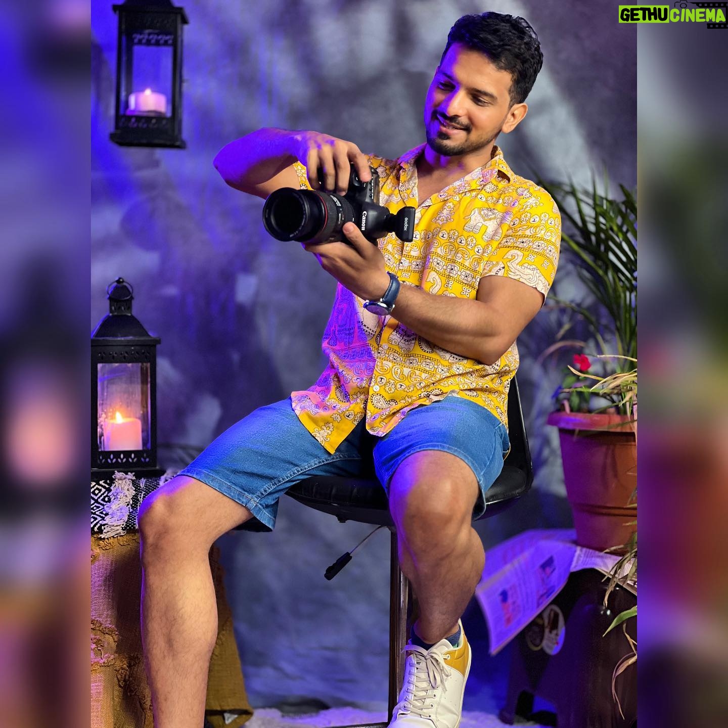 Basant Bhatt - 28.8K Likes - Straight out from the phone camera no filter no edit 😉
Clicked by - @conquerphotographystudio