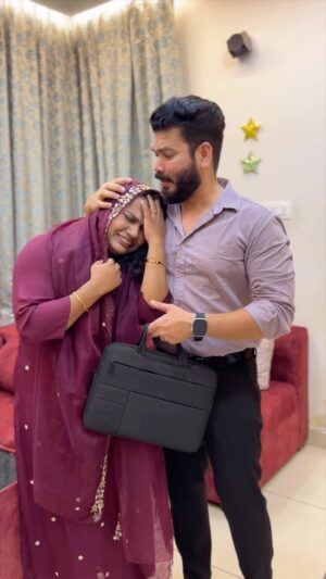 Basheer Bashi Instagram - No Money No Honey 🤣😂

#malayalamcomedy #comedy #basheerbashi