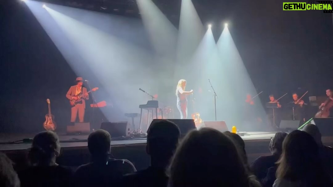 Basia Bulat - 624 Likes - One of my favourite moments from the Toronto show ❤️ Should we record it?!
I loved every minute of last weekend’s concerts - the last three shows of my tour are in Fredericton at @fredplayhouse , Halifax at @lighthouseartscentre and Charlottetown at @trailsidemusichall (which is sold out!) 🎉 📸: Video shot by my biggest fan - my mom ❤️