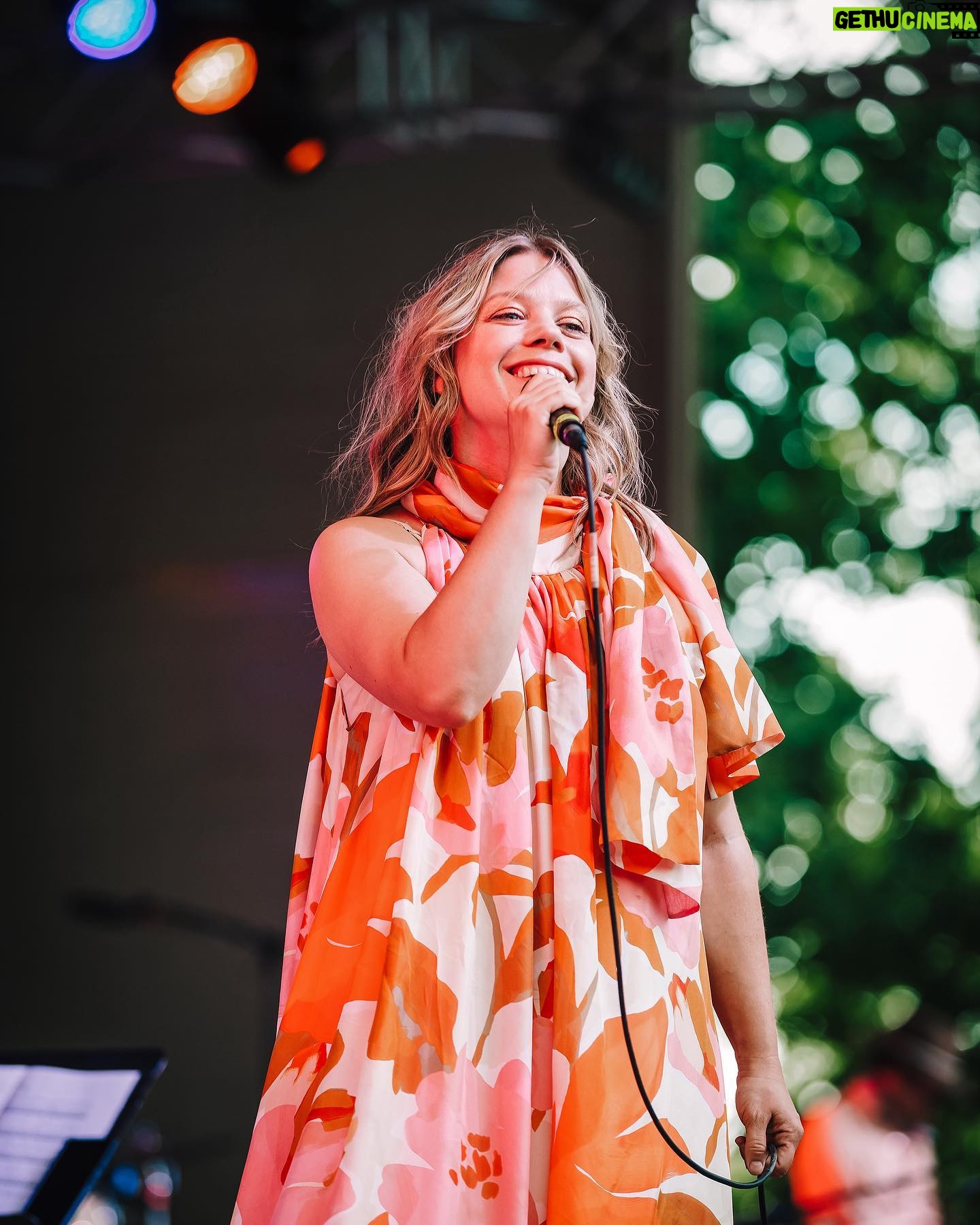Basia Bulat - 475 Likes - The Garden Tour kicks off tonight in London. Can’t wait to perform for you all again 🌸🌷❤️
📷: @mitra_samavaki