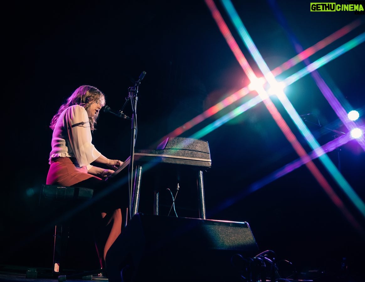 Basia Bulat - 348 Likes - Loved being back on stage this week - thank you St David’s and Paris for such sweet shows! 📸: @chillrobbieg 💜