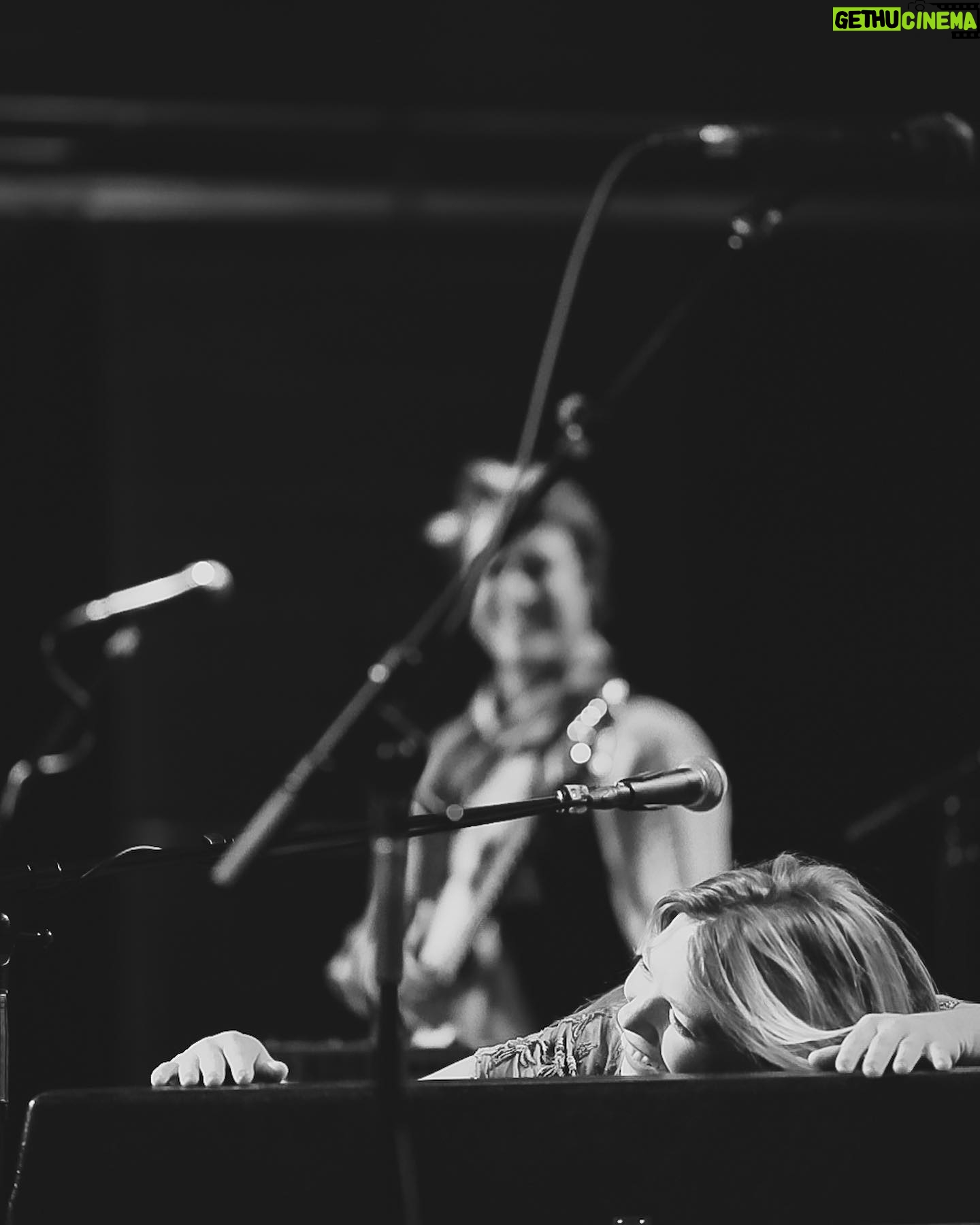 Basia Bulat - 460 Likes - It feels so good to be back in Vancouver. See you this evening at Hollywood Theatre 💕💕
📸: @moshpit_memories