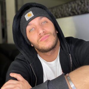 Bastien Muñez Instagram - « L’homme a besoin de difficultés, parce qu’elles sont nécessaires pour savourer le succès. »
.
Prenez soin de vous tous les amis et de vos proches, votre entourage.. si vous êtes en pleine possession de vos moyens... faites le pas vers ceux qui en ont besoin 🙏🏽❤️ !
.
#life #world #face #french #picoftheday