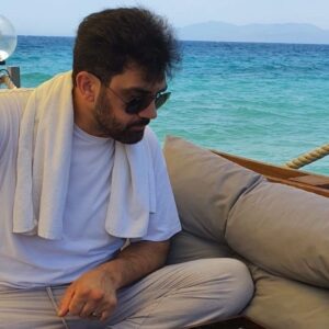 Bayhan Instagram - Tavla usta işidir tatil bilenin...