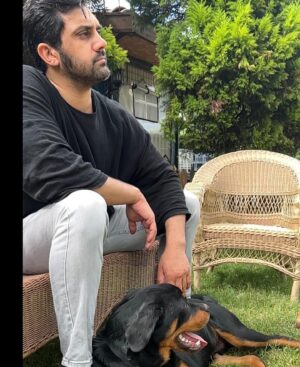 Bayhan Instagram - Bütün Canlılar…