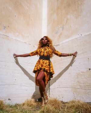 BeBe Zahara Benet Instagram - Sun out. Stun out. 😎