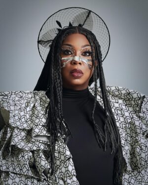 BeBe Zahara Benet Instagram - Big 3? It’s just BIG ME. 👊🏾
Photo: @createdbyalvan 
Coat: @tonyiniguezdesigns
