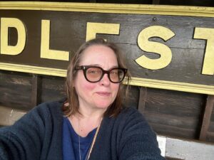 Beatie Edney Instagram - Weekend - well week day away - with @allieesiri , of course it would contain poems, as she is a brilliant poetry editor (including my favourite book 365 Poems for Life). This poem Adelstrop is by Edward Thomas who died in WW1.  Adlestrop by Edward Thomas
Yes. I remember Adlestrop —

The name, because one afternoon

Of heat the express-train drew up there

Unwontedly. It was late June.

The steam hissed. Someone cleared his throat.

No one left and no one came

On the blare platform. What I saw

Was Adlestrop—only the name

And willows, willow-herb, and grass,

And meadowsweet, and haycocks dry,

No whit less still and lonely fair

Than the high cloudlets in the sky.

And for that minute a blackbird sang

Close by, and round him, mistier,

Farther and farther, all the birds

Of Oxfordshire and Gloucestershire.