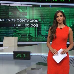 Beatriz Zamorano Instagram - Los 35 no podían empezar mejor 🥳Gracias por la oportunidad y los apoyos recibidos #feliz #sextanoticias #oportunidades #presentadora #tv #informativos