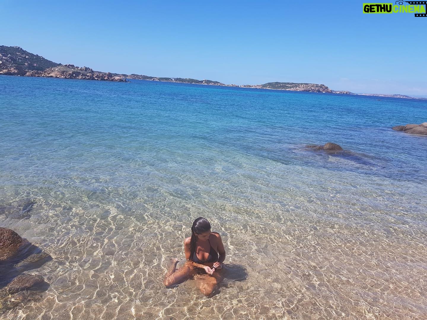 Beatriz Zamorano - 791 Likes - A ver quién me saca de aquí 🌀#noquierosalir #mar #agua #así #verano #septiembre #cargandopilas #sinfiltros