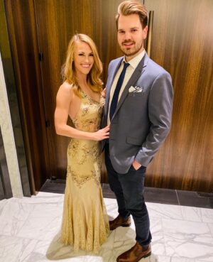 Becky Durst Instagram - Rocked my prom dress from 2007 to the wedding! 😆💃🏻 I would show you original photos but I don’t remember my Myspace password #truestory