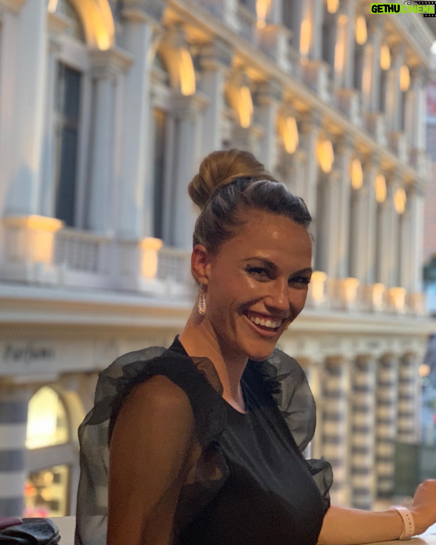 Becky Durst - 1.1K Likes - When Europe is too far away for a 3 day weekend, you find the next closest thing #vegas #happylaboryay