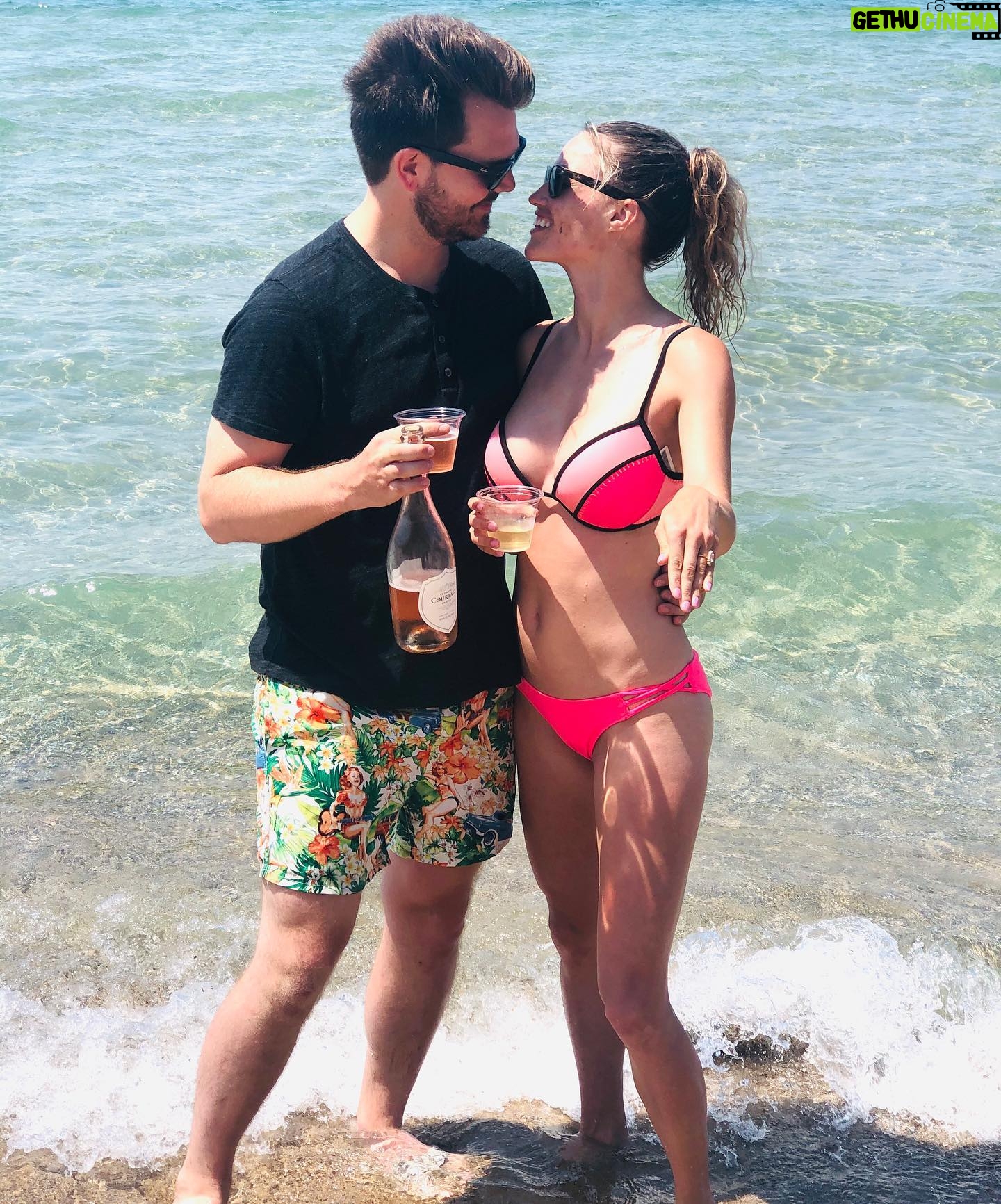Becky Durst - 5.3K Likes - I said yes 🥰💍🥂