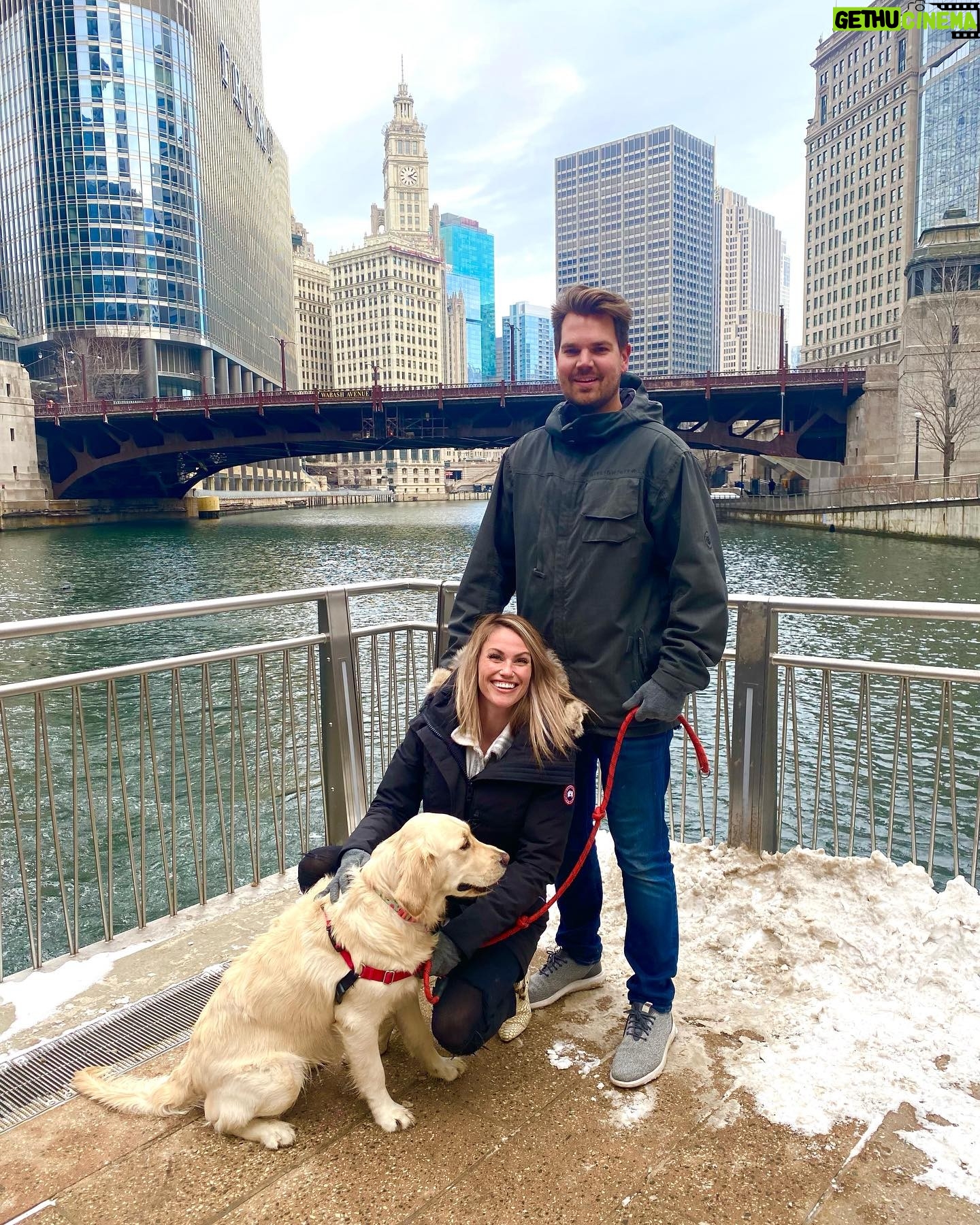 Becky Durst - 777 Likes - WE MOVED TO CHICAGO!!! 😁 Thanks to my incredible husband for supporting me and my financial career! Excited to see what the is new chapter brings.