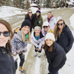 Becky Durst Instagram - Celebrated my bachelorette weekend with 9 incredible ladies and 12 inches of fresh powder! Thank you to my wonderful ladies for making it up and an extra special THANK YOU to @lindzoid_ig for hosting the perfect weekend 🥰 #feyoncé #bacheloretteparty #dontforgetnaptime