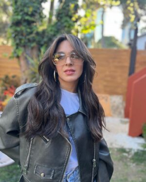 Begüm Akkaya Instagram - 💇🏻‍♀️✨