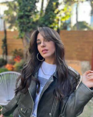 Begüm Akkaya Instagram - 💇🏻‍♀️✨