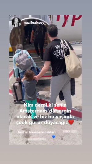 Bekir Aksoy Instagram - Asil Aksoy resim sergisi Amsterdam 'da ❤️ #art #painter #paintings #asilaksoy #asilaksoypaintings #instagood #instareels #video #türkiye #turkishpainter #turkishart #turkey #instakids #cadencecraft #tablo #sanat #contamporaryart #resim #asilaksoy @nazifeaksoy_ @asilaksoypaintings