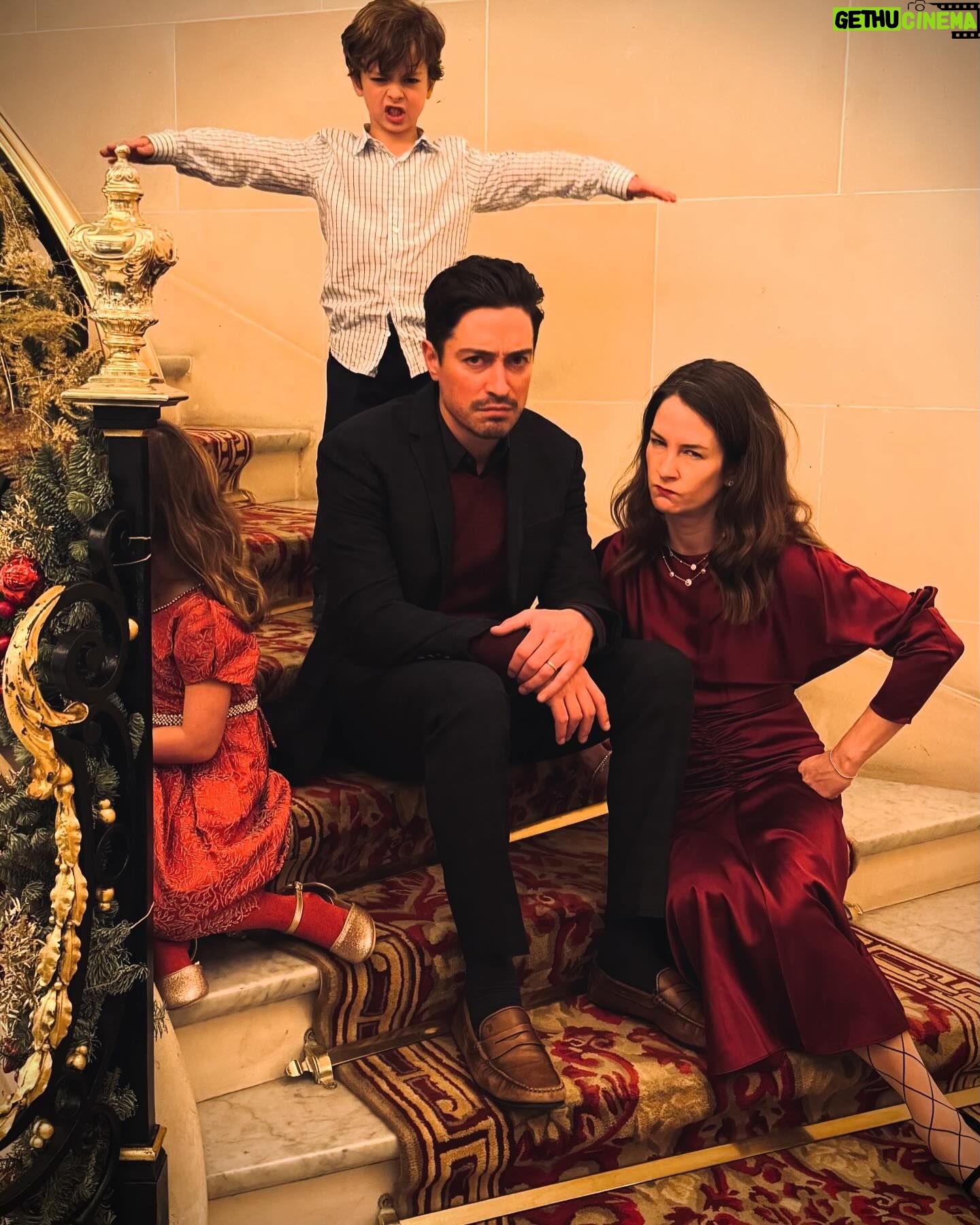 Ben Feldman - 31.8K Likes - Joyeux Noël