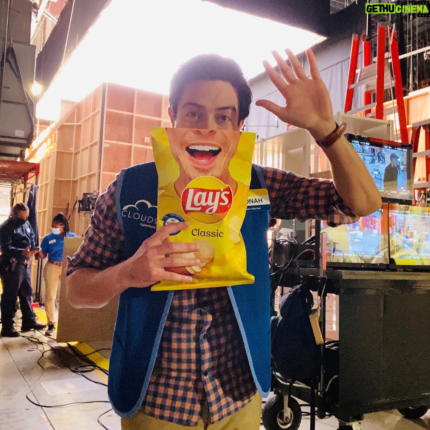 Ben Feldman - 29K Likes - SMILE!! According to “HR” I’m not “allowed” on “set” until i get a real “mask” but anyway @lays is sharing the smiles and stories of people who are inspiring joy and positivity in their communities w limited edition bags! Plus they’re donating $1 MILLION in support of @operationsmile, a charity that I have supported for years! They were nice enough to send me a custom bag with my horrifying smile on it. Tell me how you’re spreading smiles by picking up a Lay’s Smile bag today and using #SmilewithLays