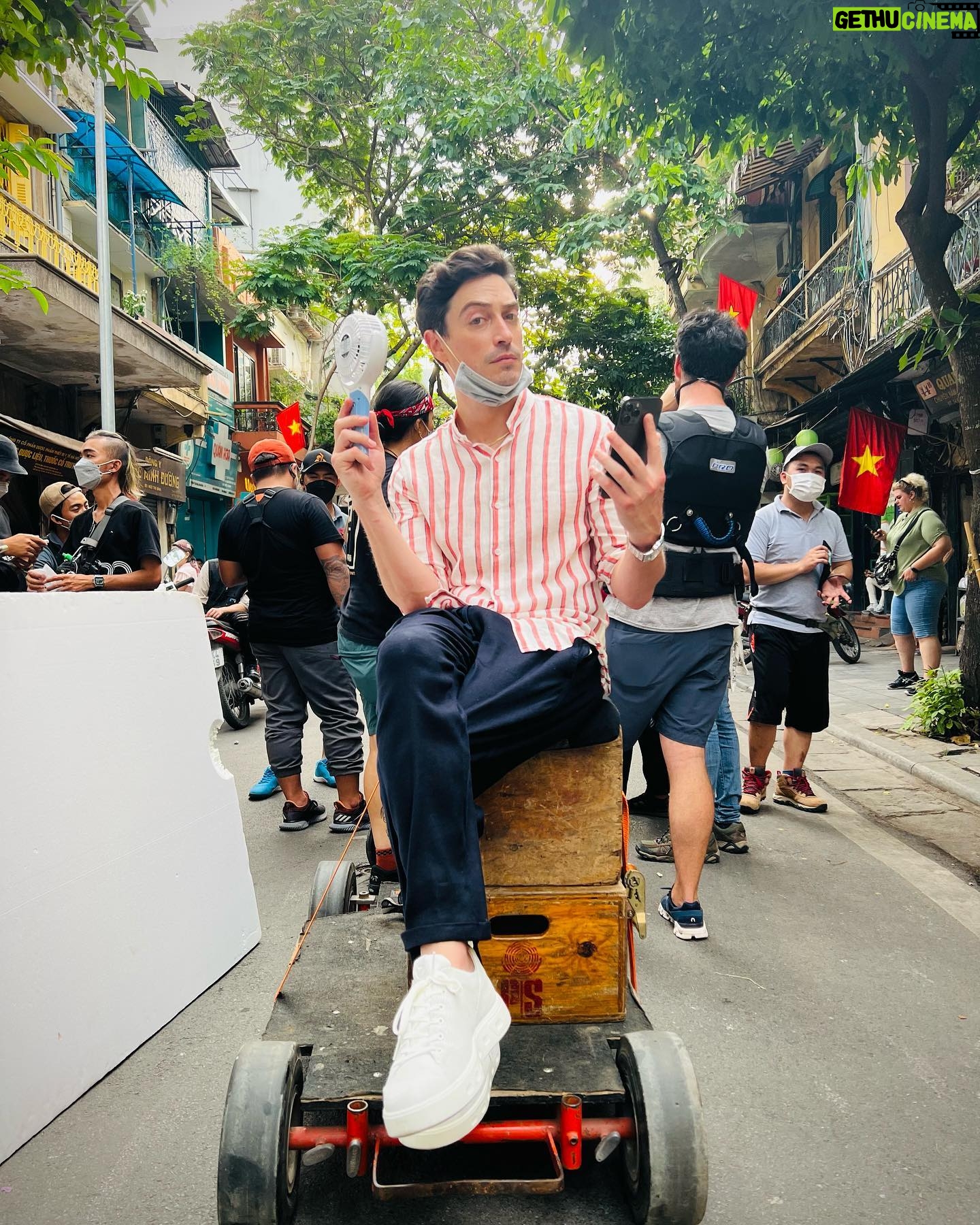 Ben Feldman - 22.1K Likes - Cảm ơn vì mọi thứ, Chúng tôi sẽ nhớ Vietnam. *** Thank you to all the incredible people of Boise, Idaho for a truly incredible few weeks exploring your beauty & culture.