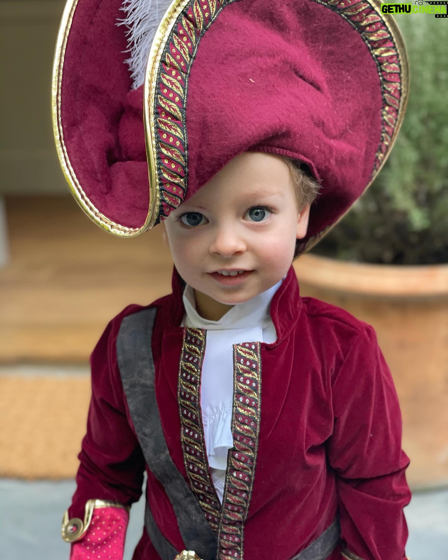 Ben Feldman - 21.2K Likes - Neverland.