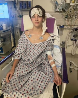 Ben Grosskopf Instagram - september is childhood cancer awareness month, as someone who’s gone through cancer in the past year I know how challenging it can be. But just know you’re not alone, my recovery has been a roller coaster and still has a long way to go. 💛💛💛