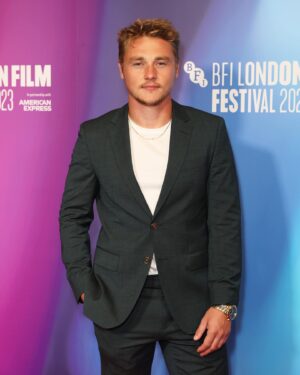 Ben Hardy Instagram - About this weekend @unicorns.movie 

Very proud of this film. Thankyou to everyone who came out to see it at #lff 

And Thankyou @boss for dolling me up for the occasion. Love to @nicola.calabrese94 and Dervla 😘