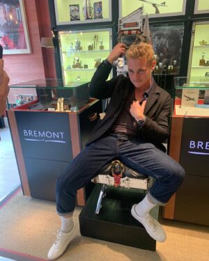 Ben Hardy Instagram - Finalllyyyy @bremontwatches have found someone who’ll add a little class to the brand