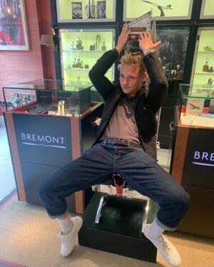 Ben Hardy Instagram - Finalllyyyy @bremontwatches have found someone who’ll add a little class to the brand
