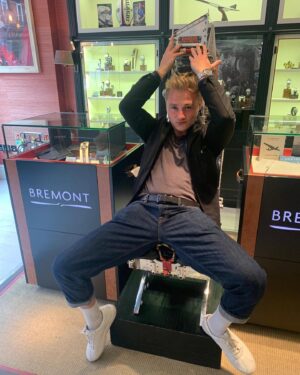 Ben Hardy Instagram - Finalllyyyy @bremontwatches have found someone who’ll add a little class to the brand