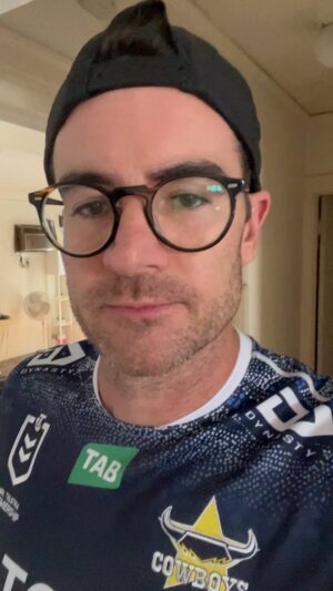 Ben Lawson Instagram - Big thanks to @nqcowboys for this beautiful jersey!  Lessgo 🐮🐮🐮