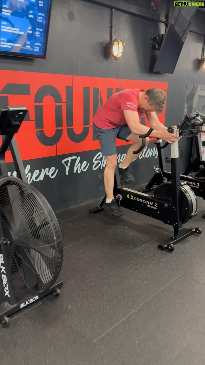 Ben Shephard - 5.7K Likes - Spent the afternoon trying to work off @fitwafflekitchen delicious Easter cheesecake!! Thanks @the_gottfather for smashing me š„µš„µ@foundryfit despite the pain and sweat it was definitely worth it for the cheesecake!! š°š°š„š„šŖšŖ