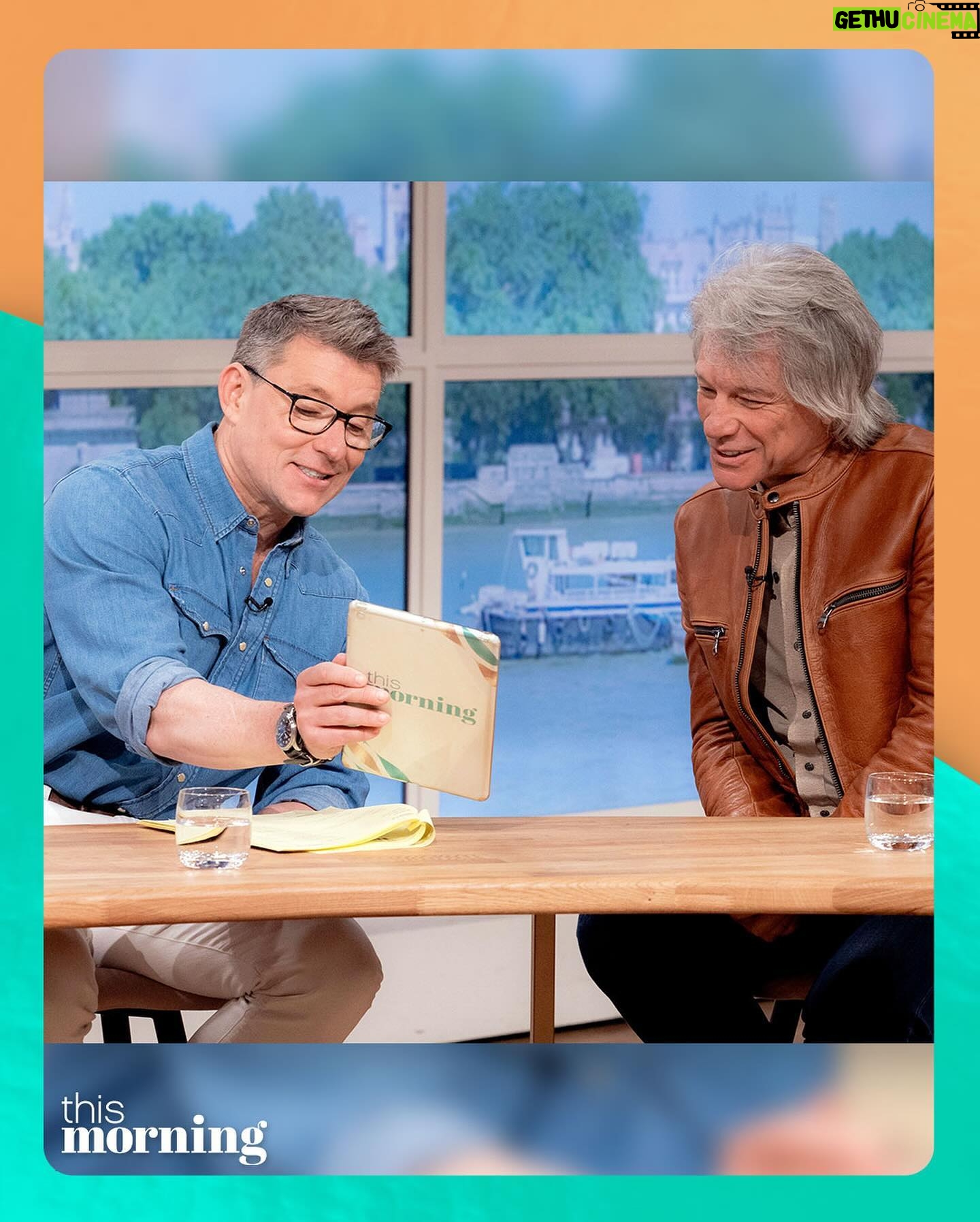 Ben Shephard - 4.6K Likes - Amazing to have @jonbonjovi join @benshephardofficial and @catdeeley on the sofa today to tell all about the bandās upcoming documentary celebrating 40 years, and whether we might see them at Glastonbury sometime soon⦠šø
#ThisMorning #BenShephard #CatDeeley #JonBonJovi #BonJovi