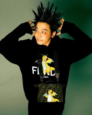 Ben Wu Instagram - 2024 New Year with FENDI

快龍好看還是我好看☺️ 

#fendi #FendiFRGMTPokemon