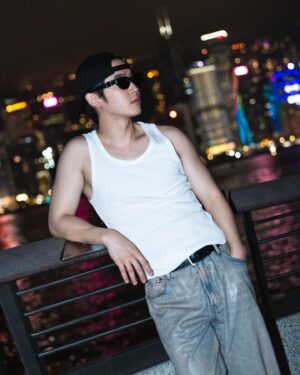 Ben Wu Instagram - Long time, HK. 
你們呢？
分享些生活的點滴給我看看 #lovers 

#WOOOOO
#TeamLove
#gentlemonster 
#maisonmargiela