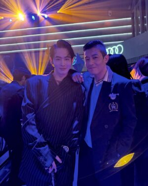 Ben Wu Instagram - #MOTY2023 #GQ
Thank you for Having Me @gqtaiwan 
見到了很多偶像, 好友 還有 #LOVERs
心滿意足👌🏻🙂

Hairstyle : @paulinehairflux
Makeup : @vangela
Jacket: @martine_rose / @arkive__studio
Top: @waltervanbeirendonckofficial / @road__sign
Pants: @martine_rose / @arkive__studio
Watch: @tagheuer
Accessories: @official_mikimoto
Shoes: @louboutinworld