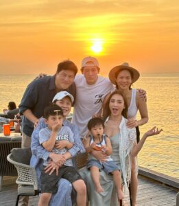 Ben Wu Most Liked Photos and Posts