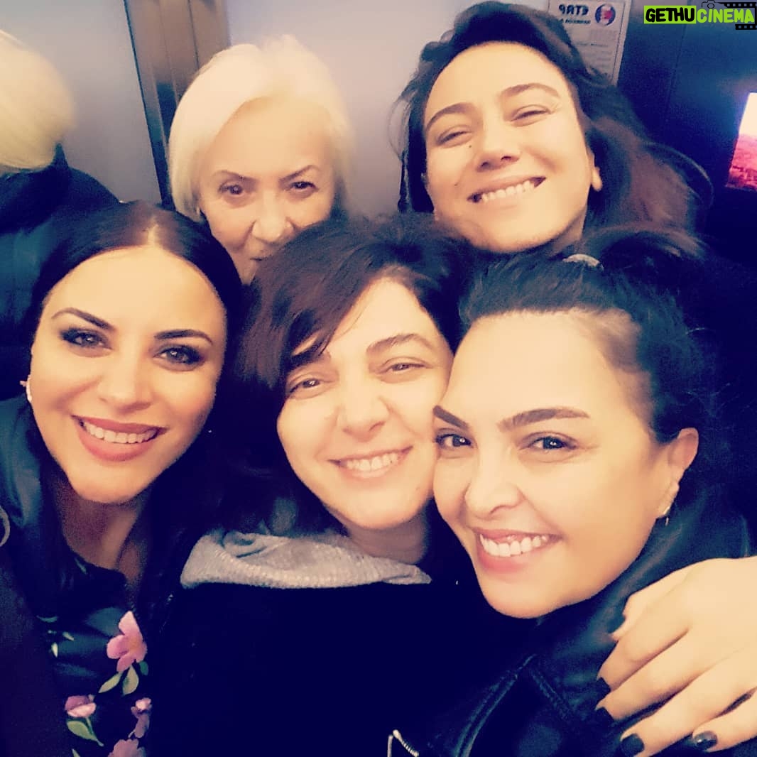 Benian Dönmez - 1.3K Likes - Canlar♥️