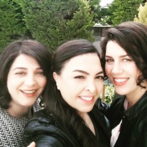 Benian Dönmez Instagram - 🍀#edho @sevilaki @s.kiranli #dostlar