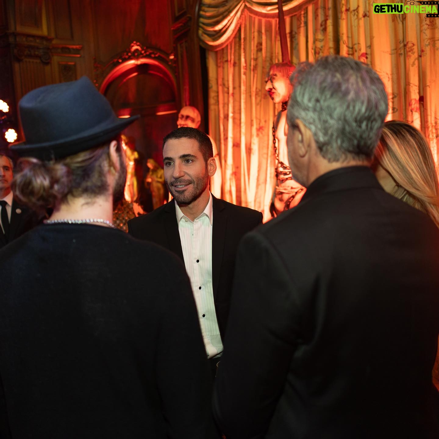 Benjamín Alfonso - 1.2K Likes - La pinta de la segunda temporada de #30monedas con @miguelangelsilvestre por @hbomaxla