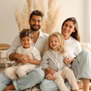 Benoît Assadi Instagram - Nouvelle photo de profil Instagram 😍 Autant vous dire qu’elle va bientôt être encadrée dans notre salle a manger sur the wall family. Pour ceux qui suivent nos stories, vous savez 😉