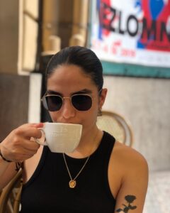 Actress Beri Gerwise HD Instagram Photos and Wallpapers September 2019