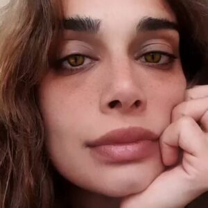 Beril Kayar Instagram - Your private life drama baby , leave me out.