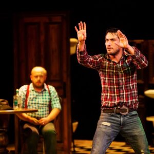 Berk Hakman Instagram - nostalghia 2 , nice oyunlara @beytiengin Aşk Delisi/Fool for Love by Sam Shepard , Aralık/2015 , 📷 by @emremollaoglu #aşkdelisi #foolforlove #samshepard #oyunatölyesi #eddie #martin #tiyatro #oyunhavası #theater