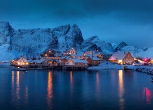 Berk Hakman Instagram - 15/02/2020 #norway #norveç  #photo #photooftheday #foto #lofoten #lofotenislands #sakrisøy #reine #photography #naturephotography #norge  #visitnorway #visitlofoten #lofotenhighlights #northernnorway #norwaynature  #shutterstock #folkgreen  #fotografie  #fotoğraf #beautifuldestinations  #ig_norway  #north #nationaldestinations #norgefoto  #fotografdukkanim #albumdenyansiyanlar #bestofnorway #norgejpg 🇳🇴