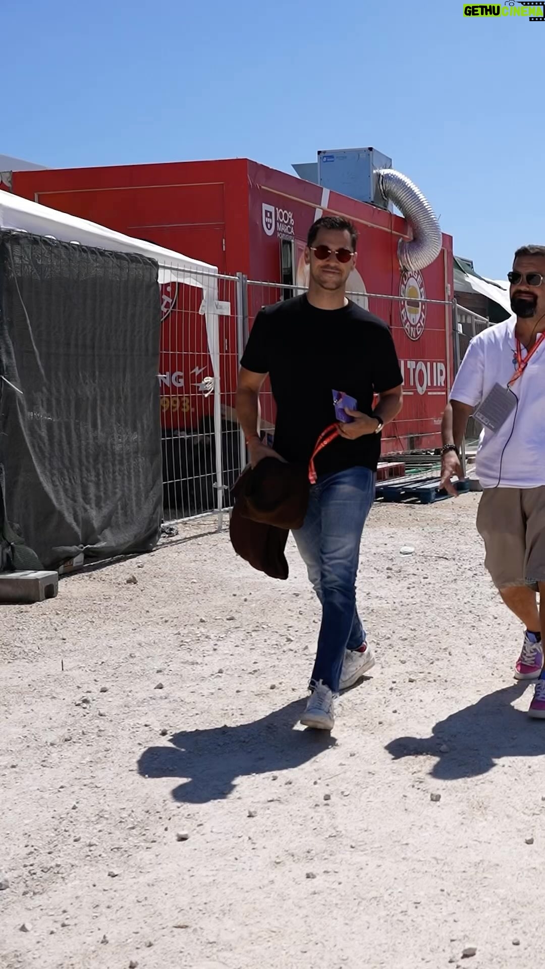 Bernardo Sousa - 3 Likes - Começou o Rock in Rio Lisboa, é claro que tinha de ser com o @piscapisca.pt na roda gigante 😬❤️